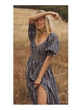 By Anthropologie Long Sleeve Striped Sweetheart Midi Dress Blue Medium